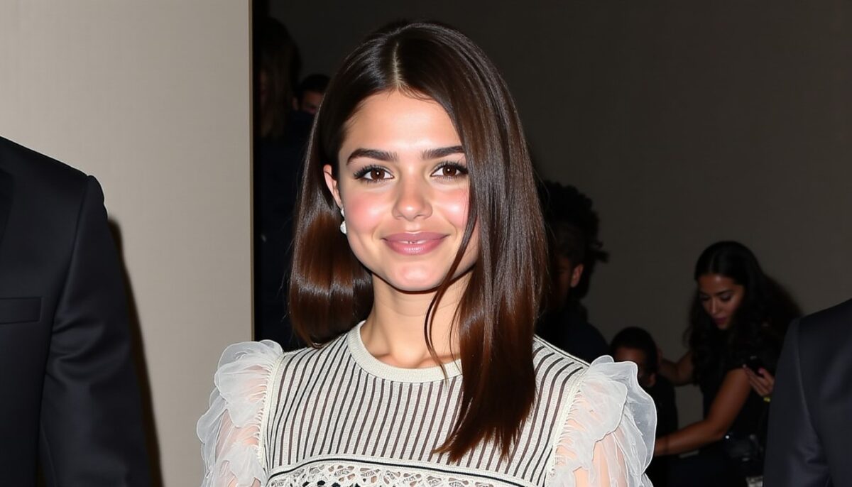 Le style de la semaine : Selena Gomez en avant-première à Paris ! (photos exclusives